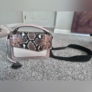 Botkier cobble hill crossbody bag